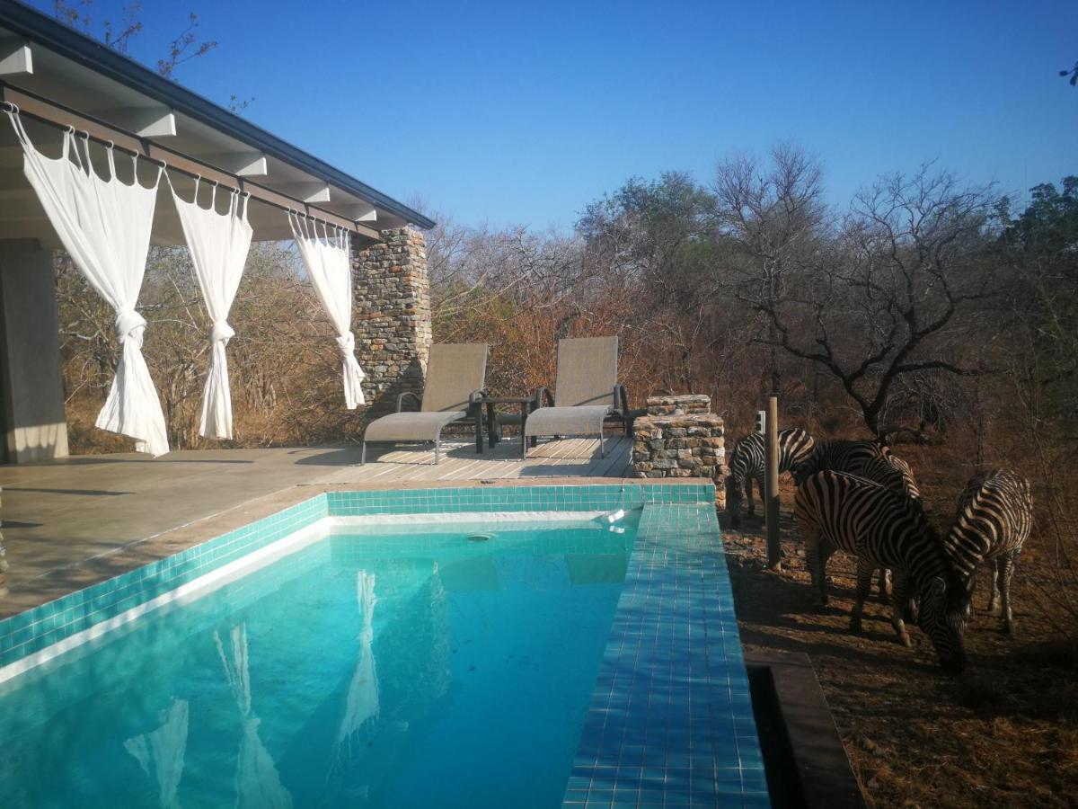 Kruger River Villas - Hyena House มาร์ลอทพาร์ค ภายนอก รูปภาพ